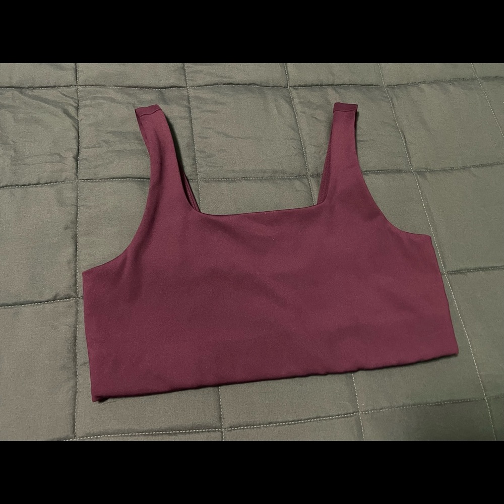 Girlfriend Collective Tommy Cropped Bra